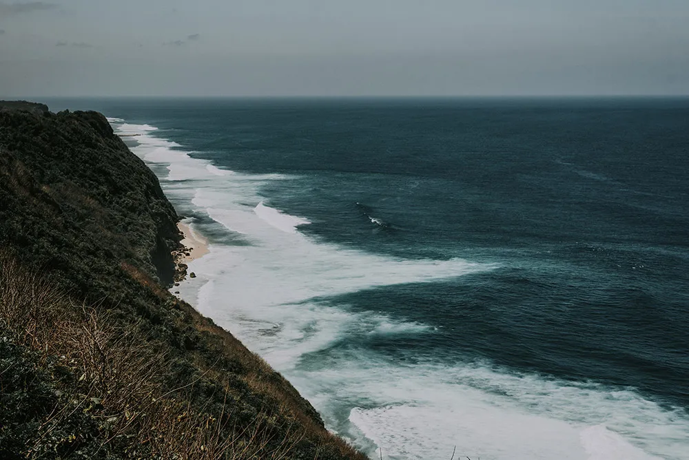 Photo by Diktatphotography. theweddingnotebook.com