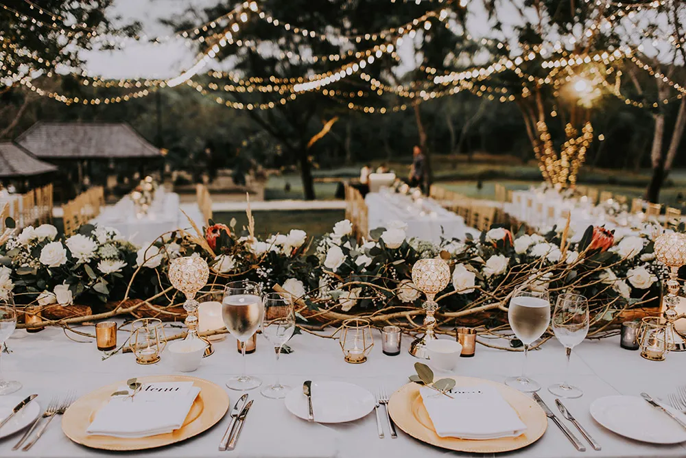 Photo by Diktatphotography. theweddingnotebook.com