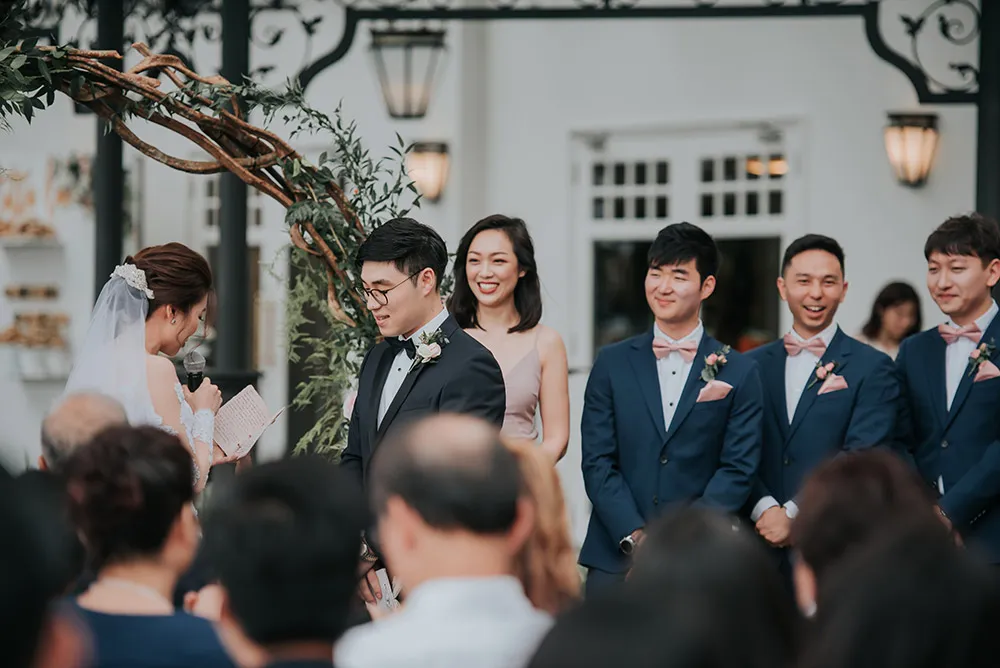 Photo by Daren Chong Photography. theweddingnotebook.com