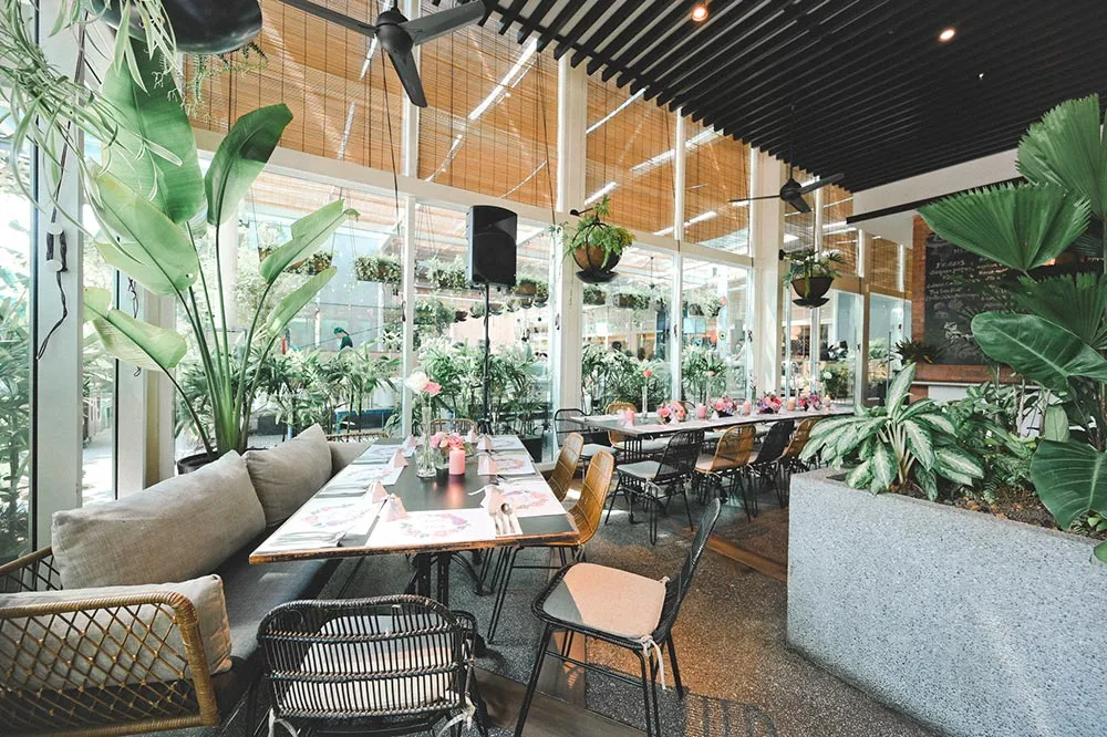 Photography by Andrew Yep Photographie. theweddingnotebook.com