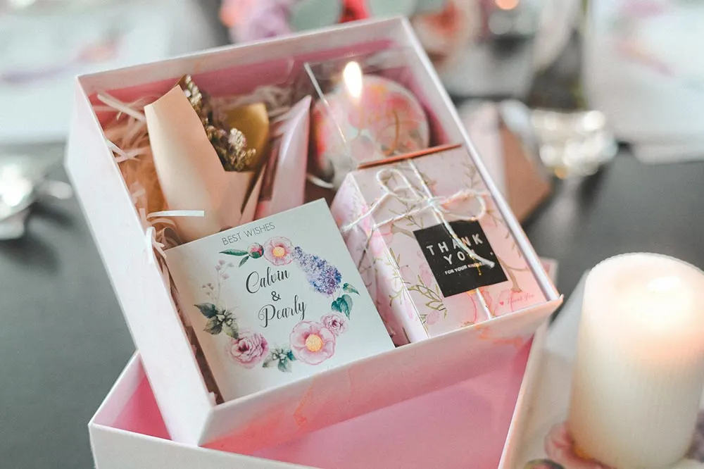 Wedding favours. Photography by Andrew Yep Photographie. theweddingnotebook.com