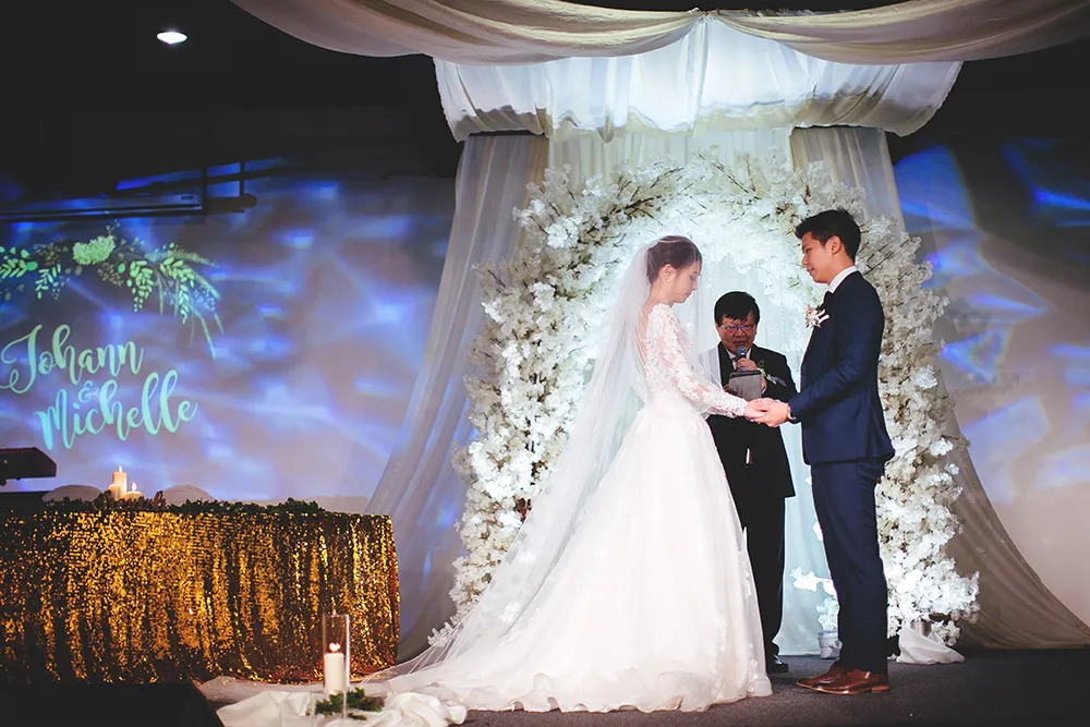 Adam Ong Photography. theweddingnotebook.com