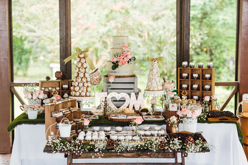 Photo by Peter Herman Photography. theweddingnotebook.com