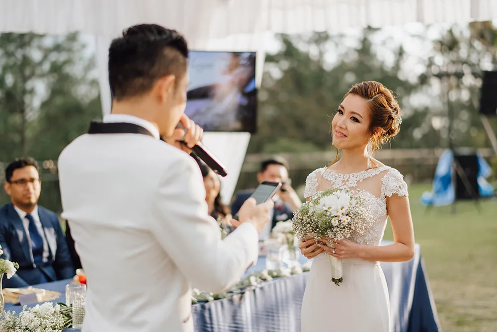 Photo by Peter Herman Photography. theweddingnotebook.com