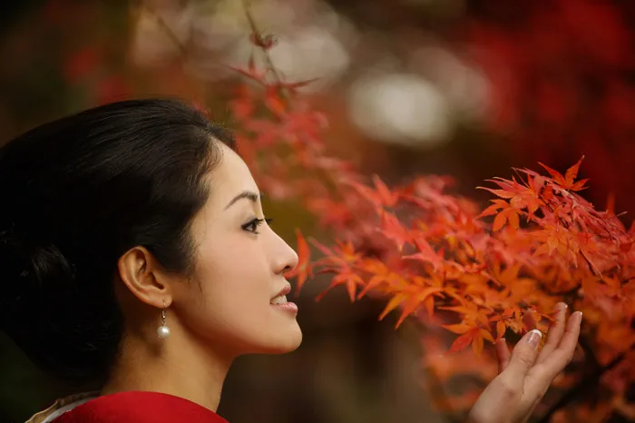 37 Frame Photography – Kyoto bridal portraits. theweddingnotebook.com