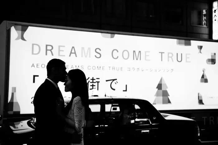 37 Frame Photography – Tokyo bridal portraits. theweddingnotebook.com