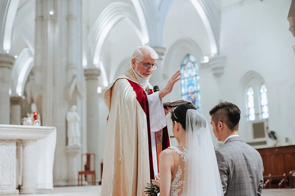 Photo by Chester Kher Creations. theweddingnotebook.com