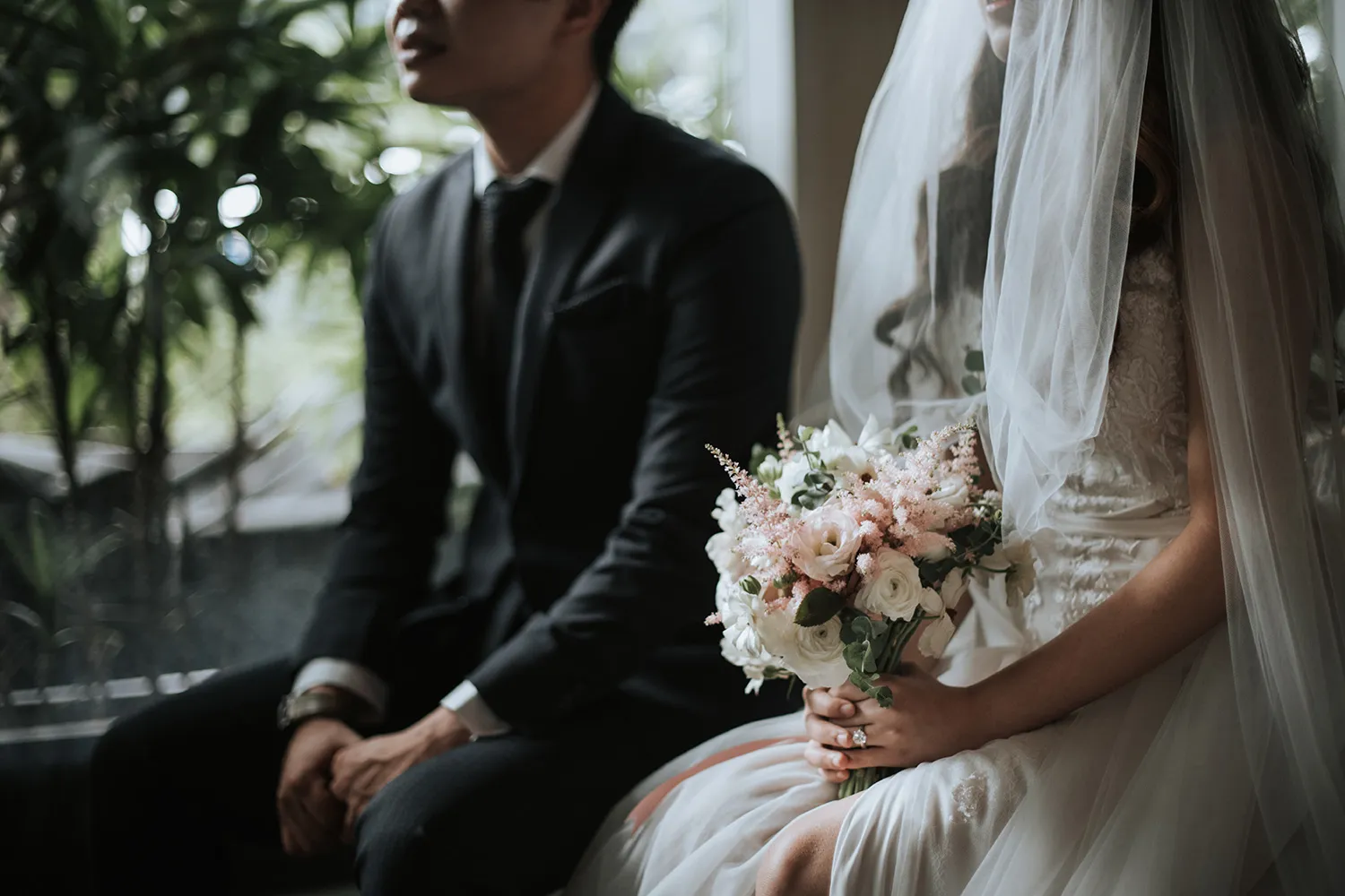 Munkeat Photography. theweddingnotebook.com