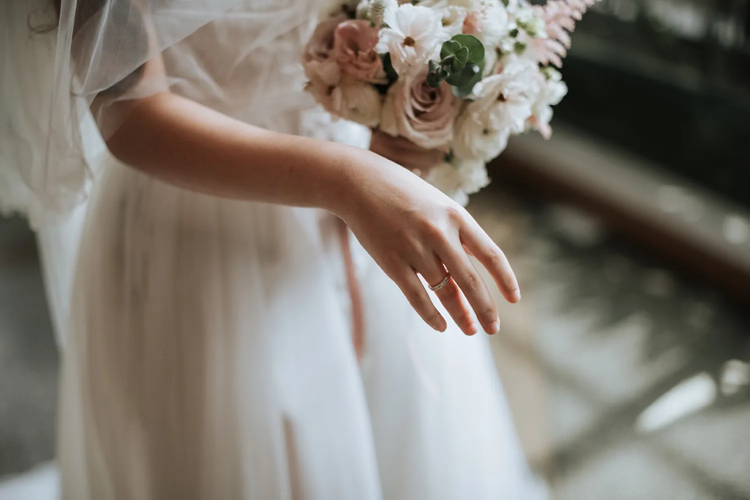 Munkeat Photography. theweddingnotebook.com