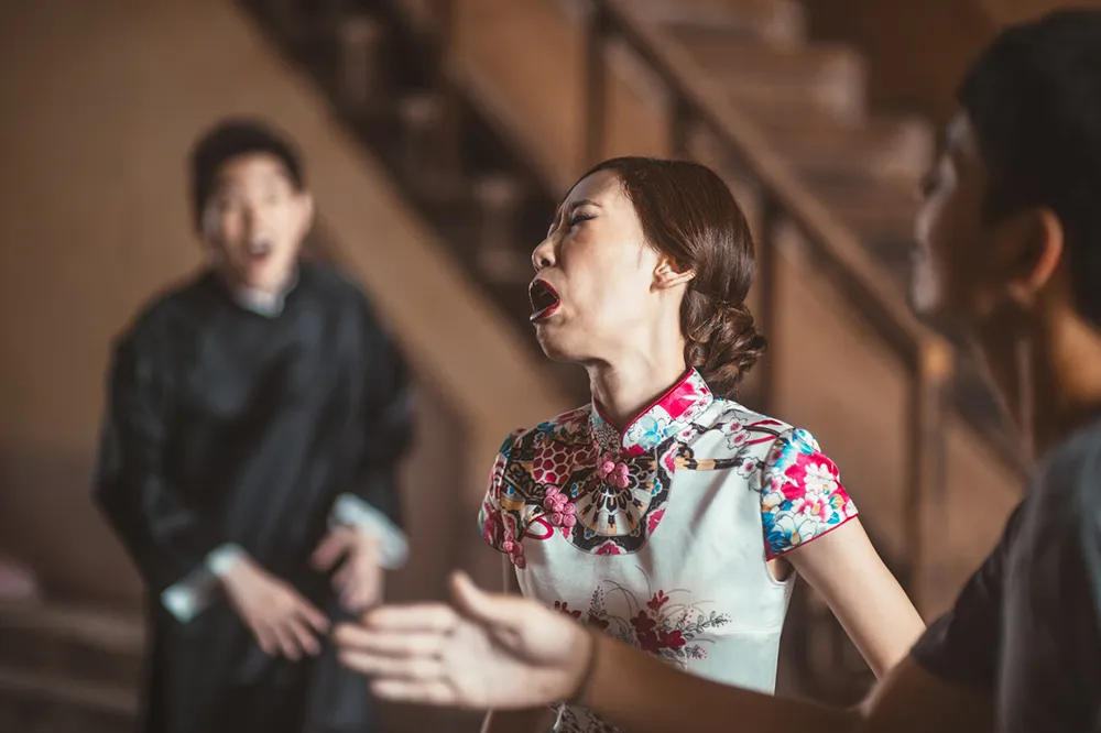 Sanit Photography. theweddingnotebook.com