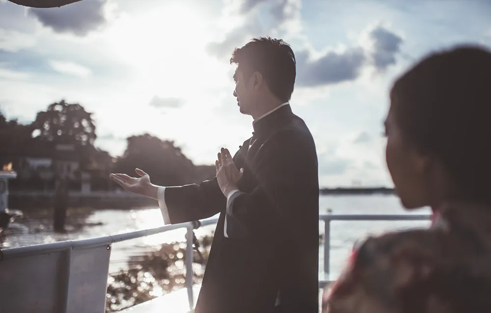 Sanit Photography. theweddingnotebook.com