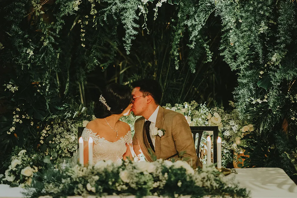 Photo by Diktat Photography. theweddingnotebook.com