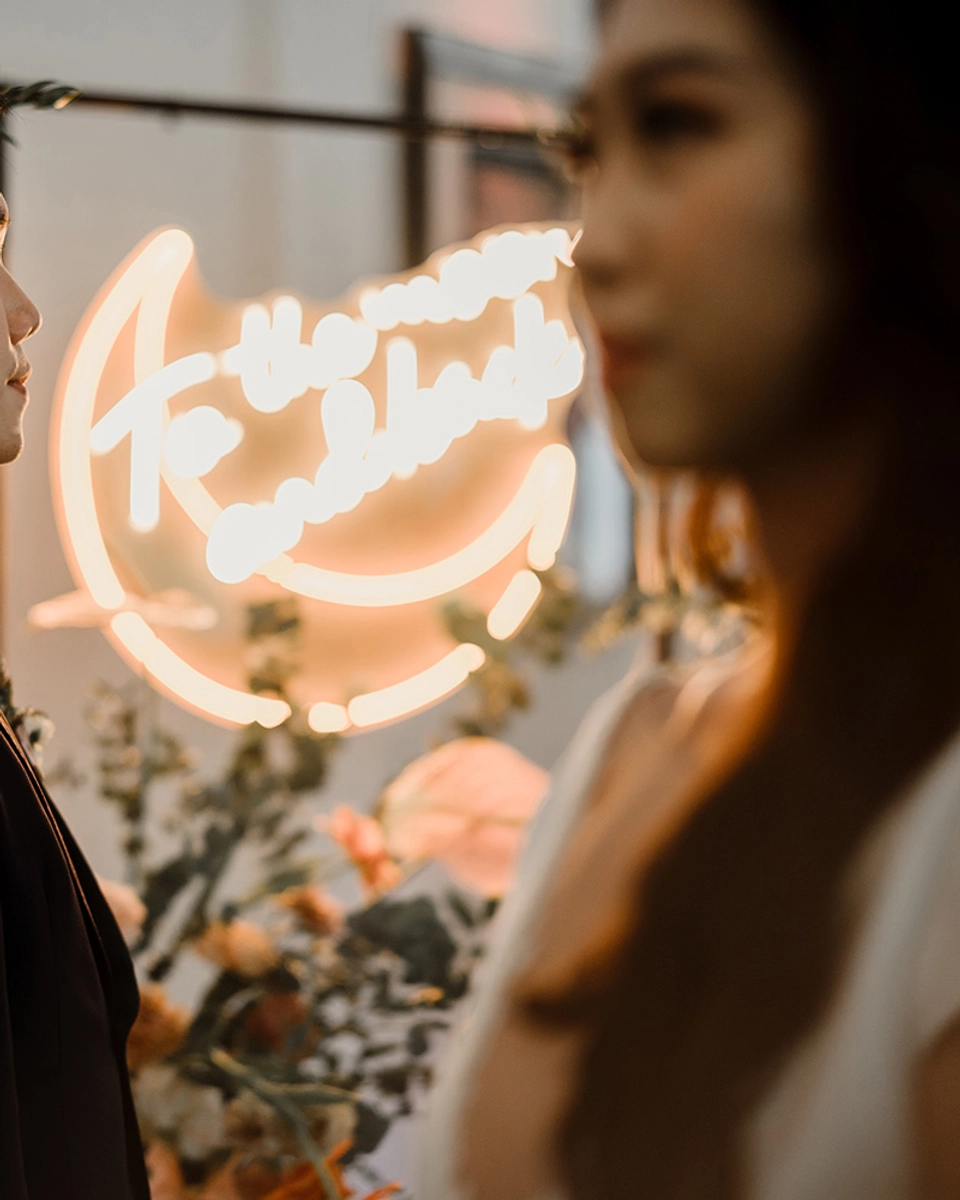 A Lush, Intimate Floral-Themed Wedding With Pops Of Colour At Tamarind Hill