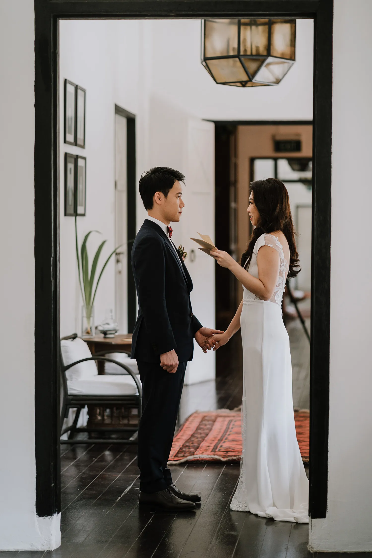 Juanmoley of The Beautiful Moment Photography. theweddingnotebook.com