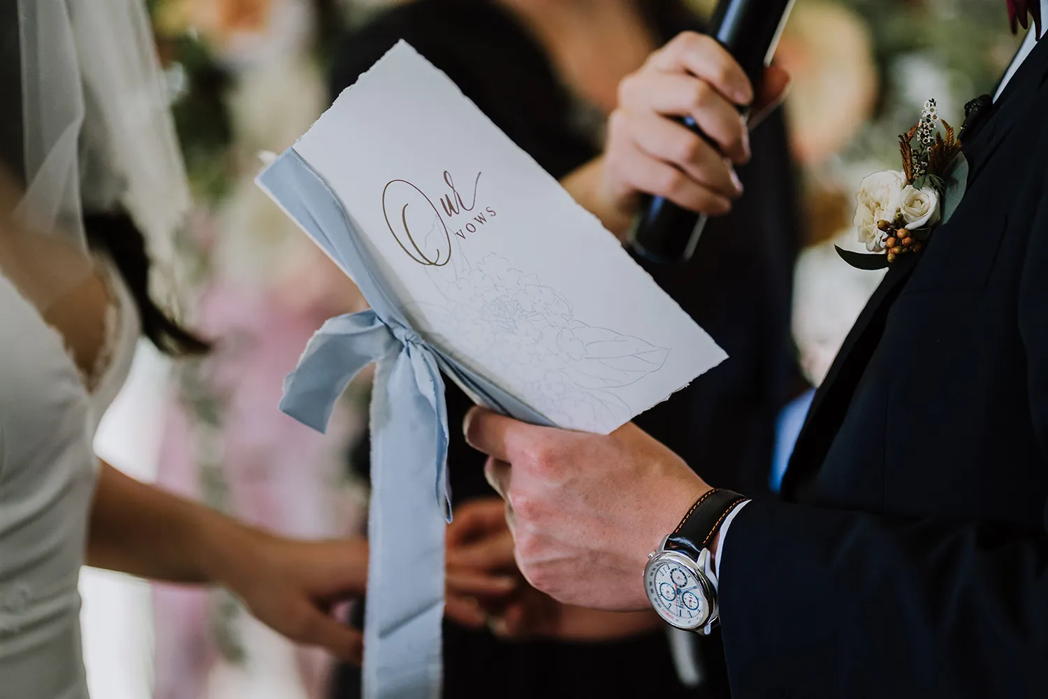 Juanmoley of The Beautiful Moment Photography. theweddingnotebook.com