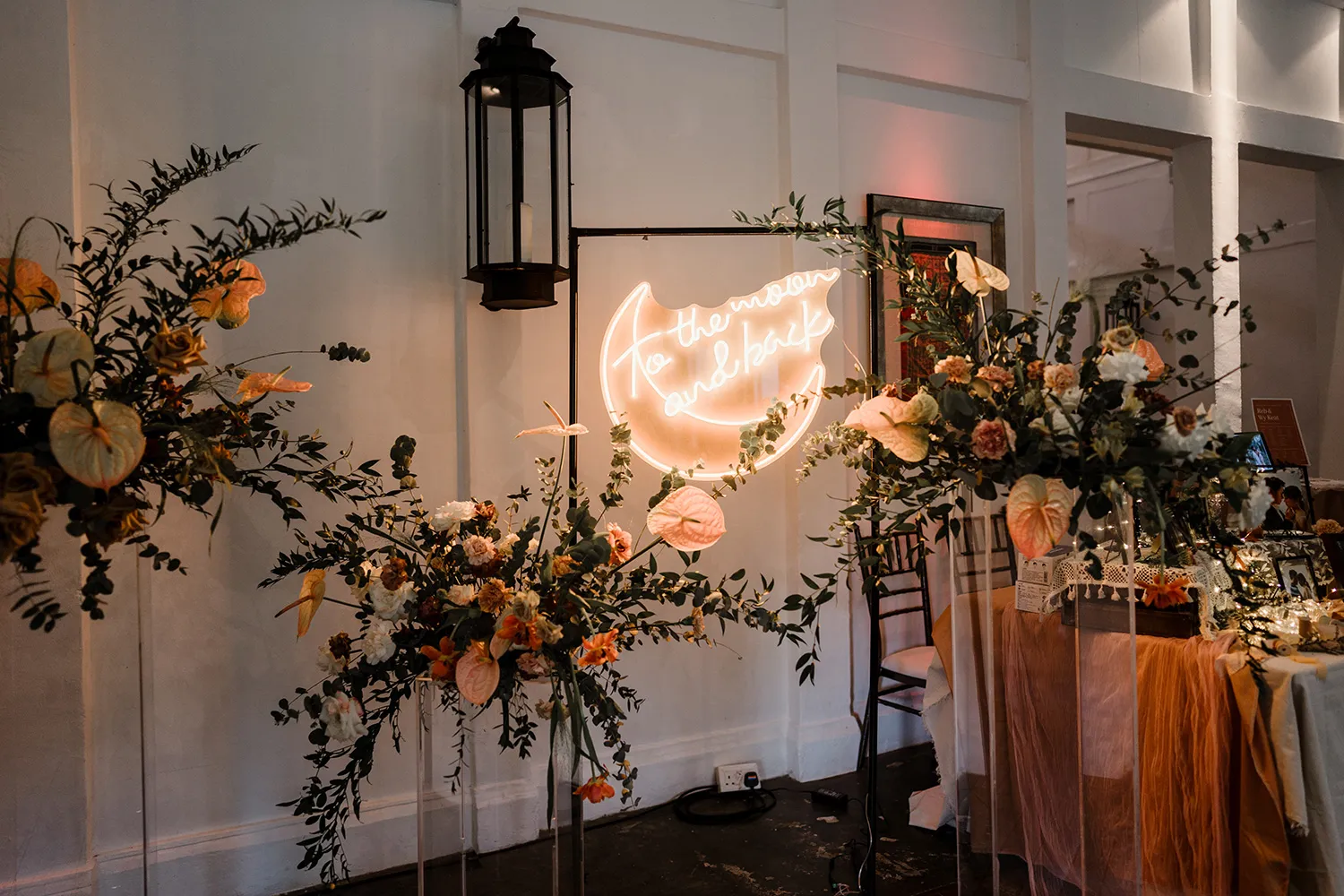 Juanmoley of The Beautiful Moment Photography. theweddingnotebook.com