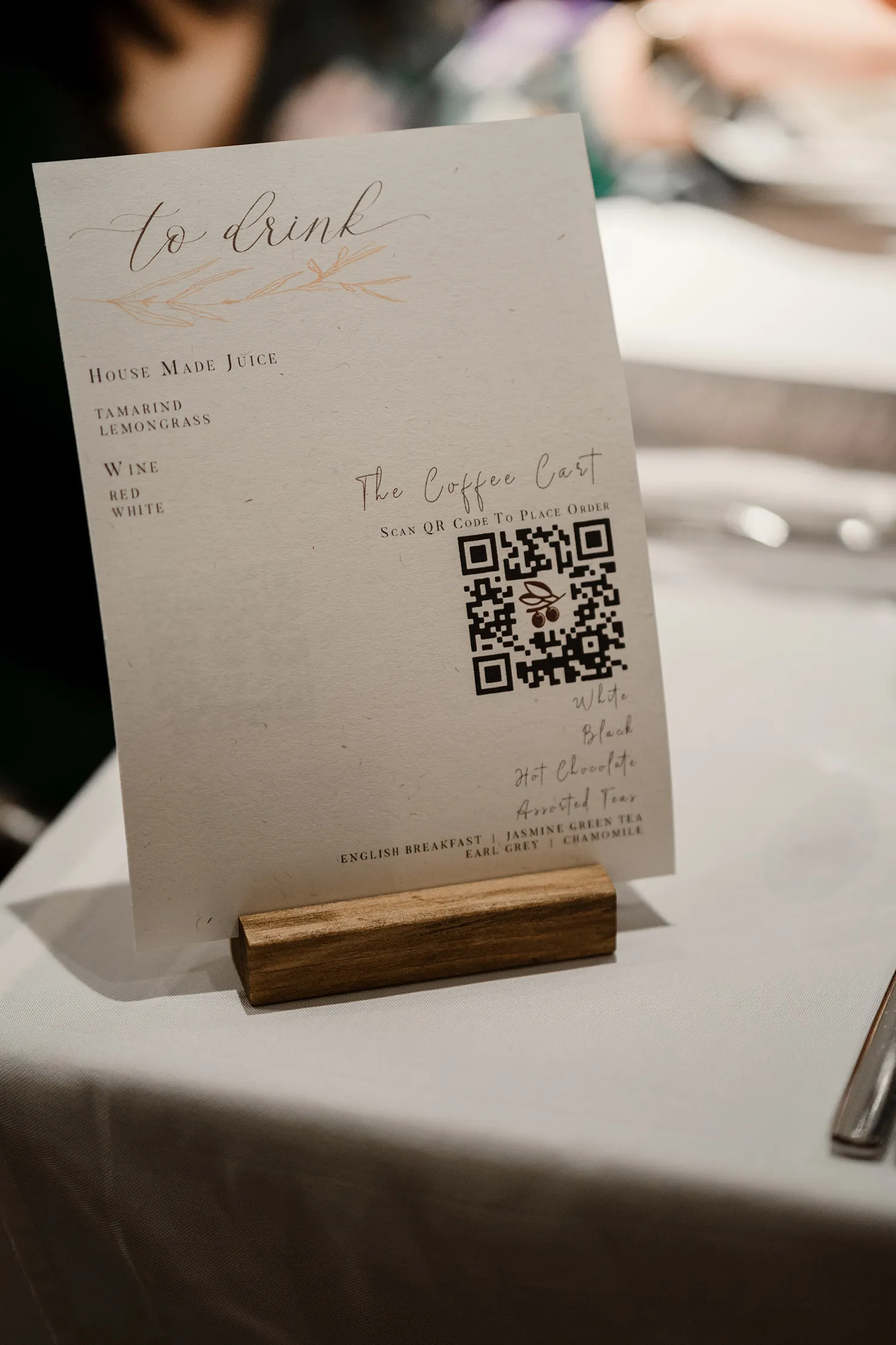 Juanmoley of The Beautiful Moment Photography. theweddingnotebook.com