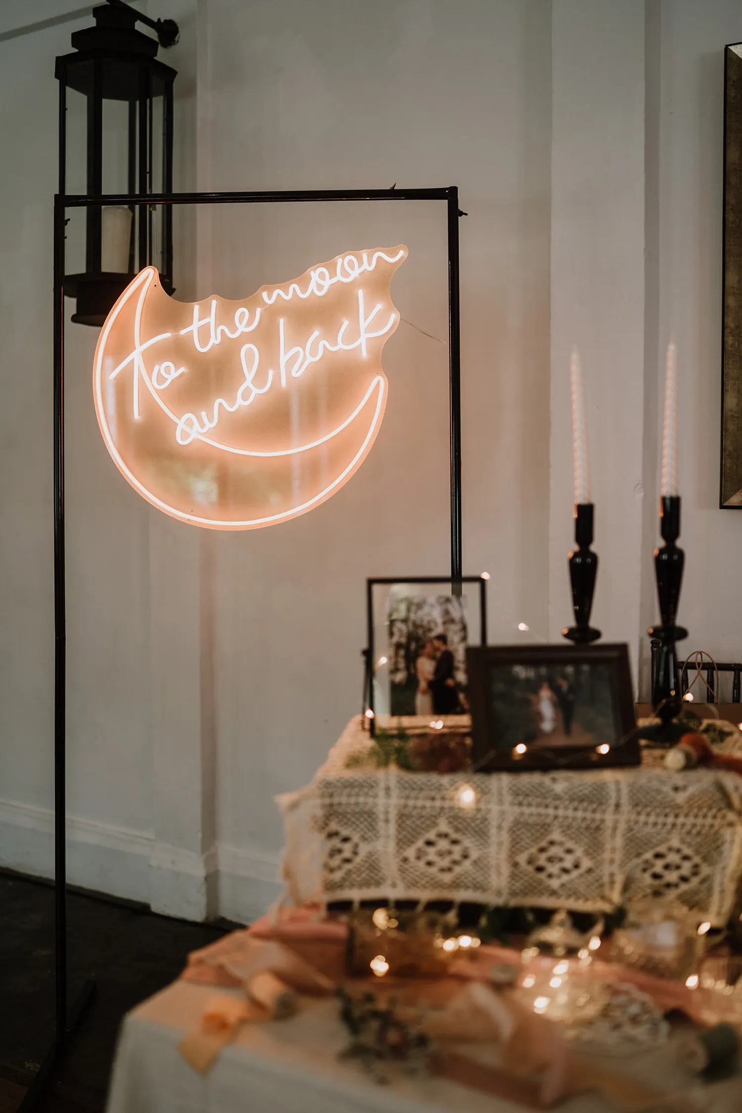 Juanmoley of The Beautiful Moment Photography. theweddingnotebook.com