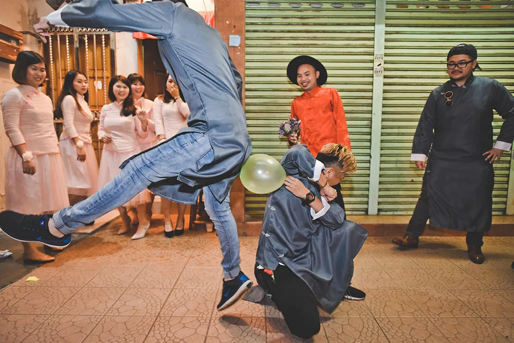 Photo by Andrew Yep Photographie. theweddingnotebook.com