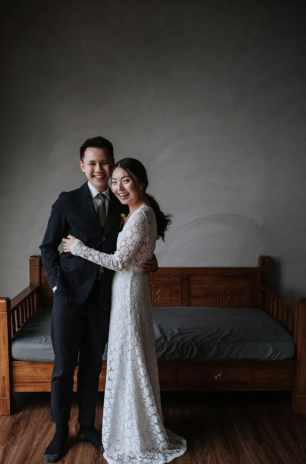 Photo by Zach Chin of Munkeat Studio. theweddingnotebook.com