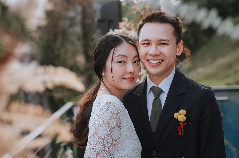 Photo by Zach Chin of Munkeat Studio. theweddingnotebook.com