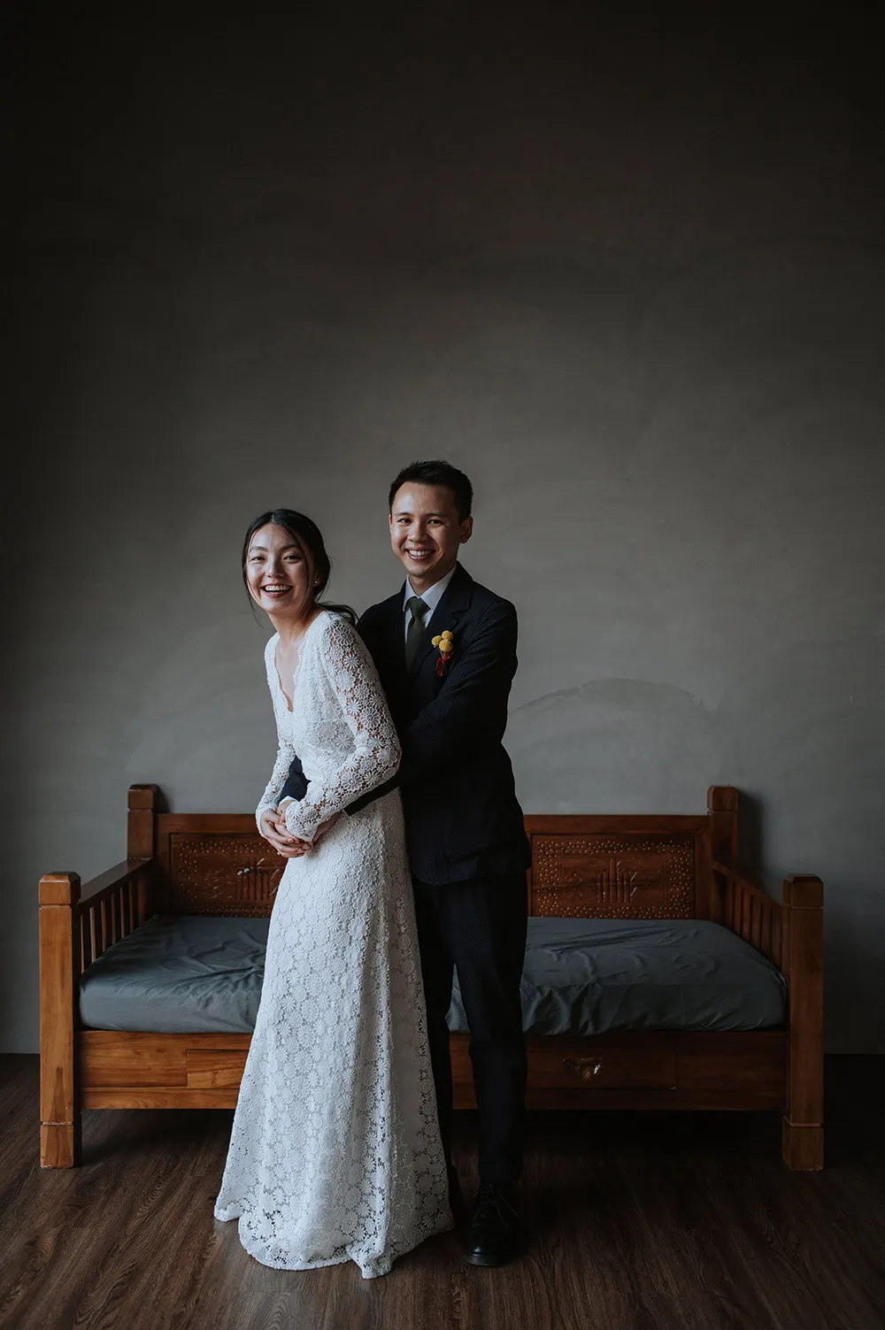 Photo by Zach Chin of Munkeat Studio. theweddingnotebook.com