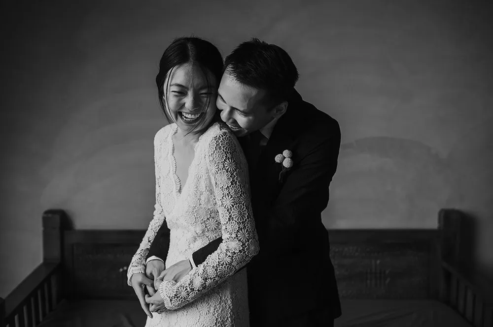 Photo by Zach Chin of Munkeat Studio. theweddingnotebook.com