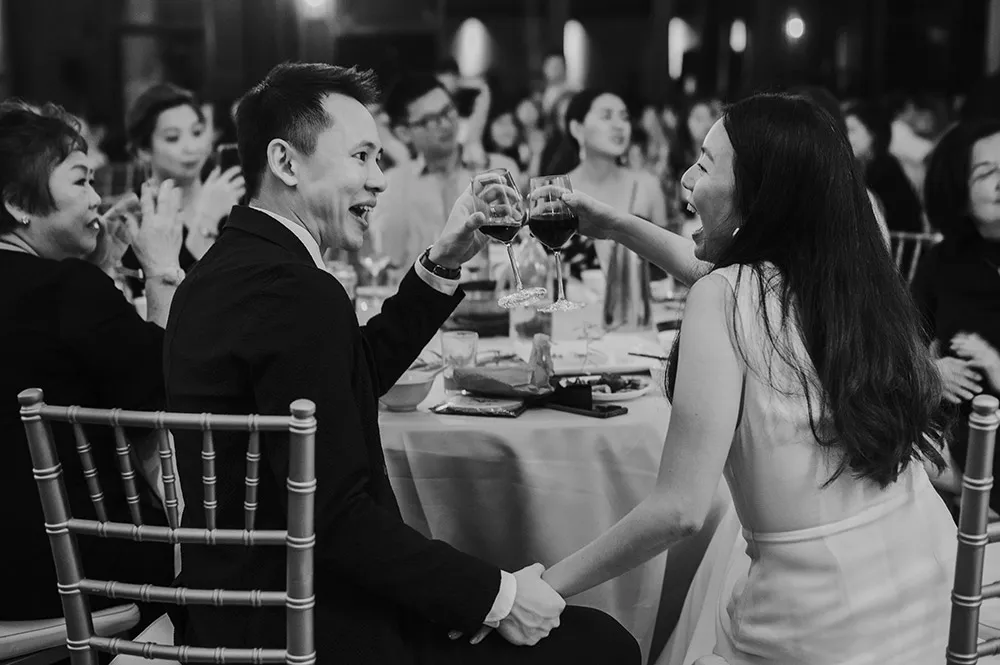 Photo by Zach Chin of Munkeat Studio. theweddingnotebook.com