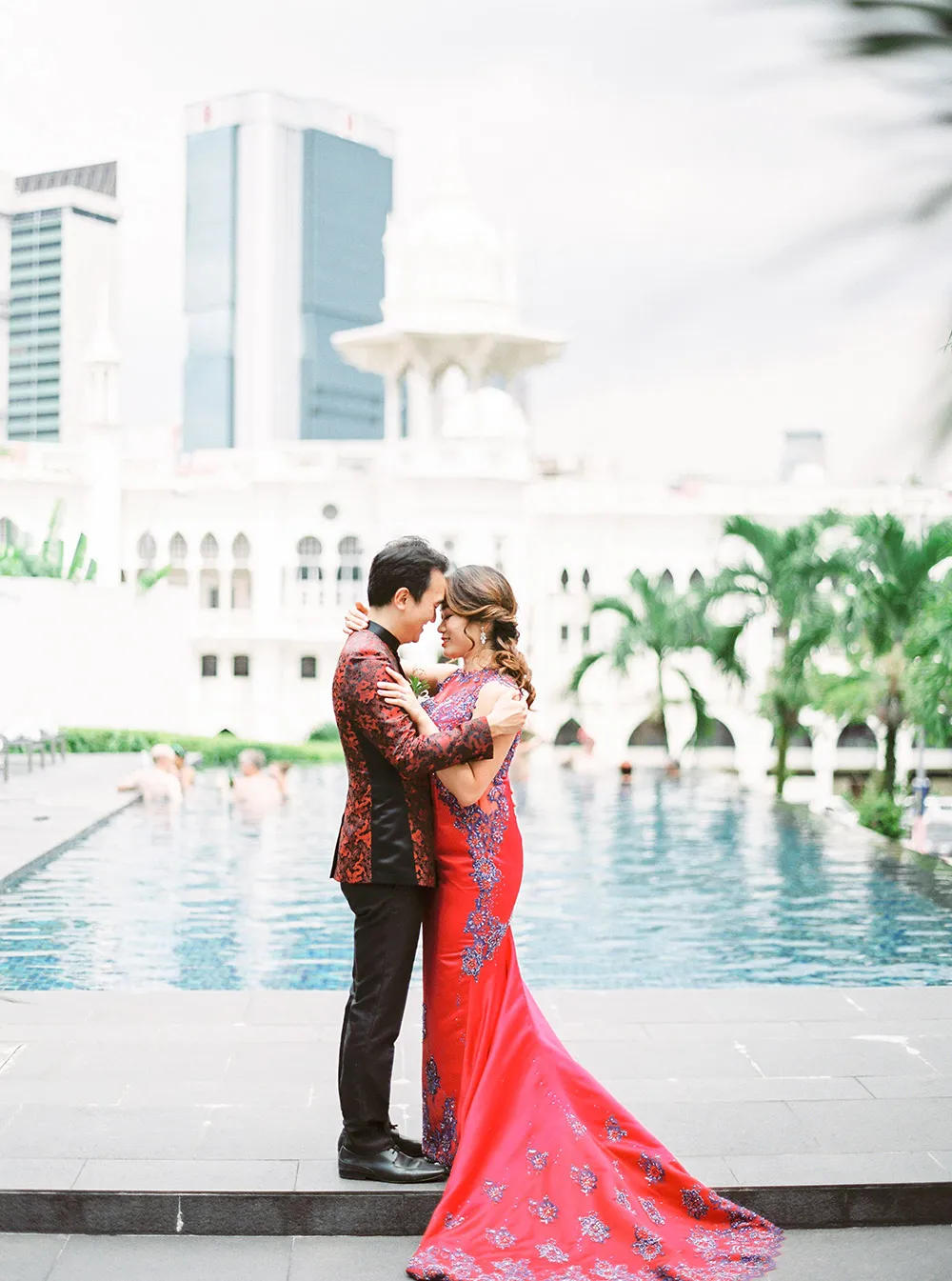 Ben Yew Photography. theweddingnotebook.com