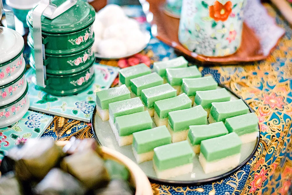 Ben Yew Photography. theweddingnotebook.com