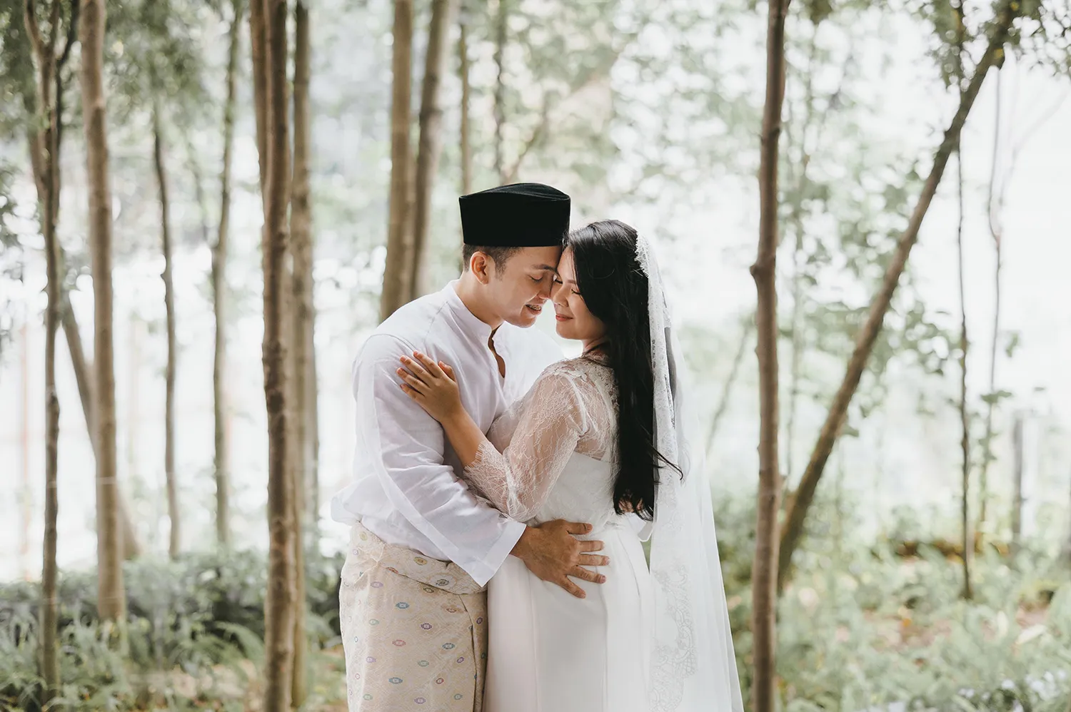 Joshua Koh Photography. theweddingnotebook.com