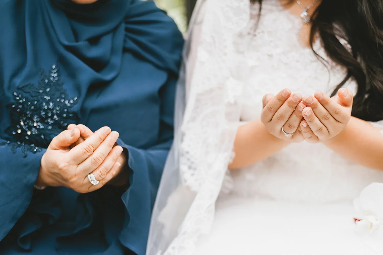 Joshua Koh Photography. theweddingnotebook.com