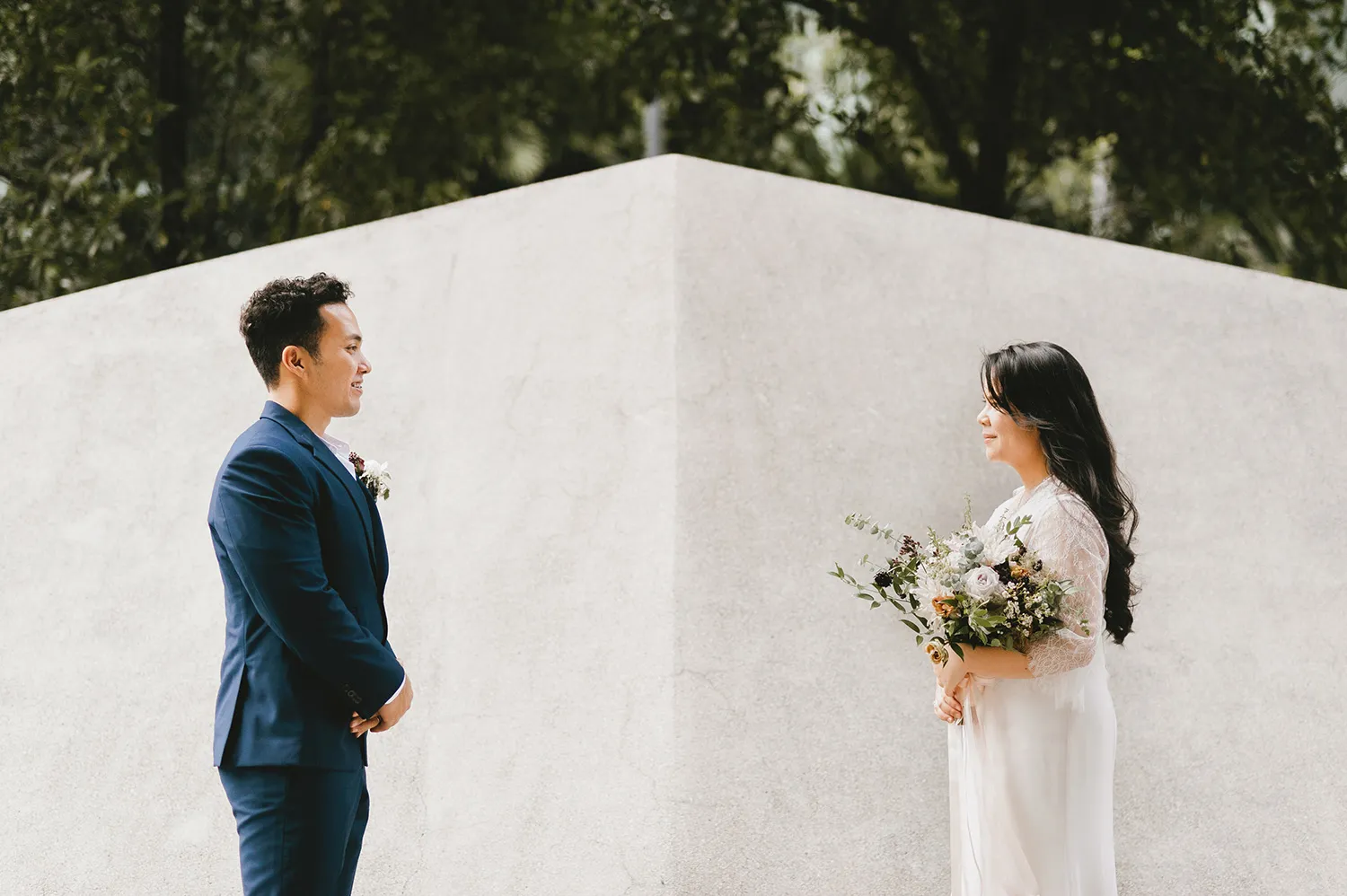 Joshua Koh Photography. theweddingnotebook.com