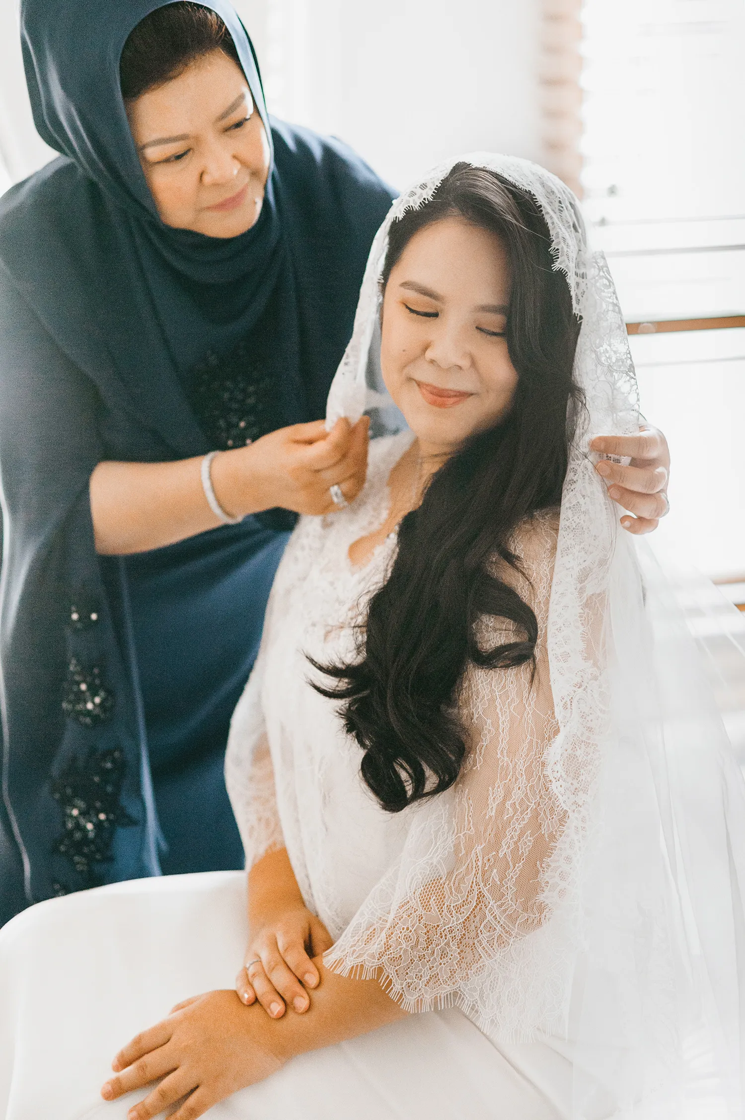 Joshua Koh Photography. theweddingnotebook.com