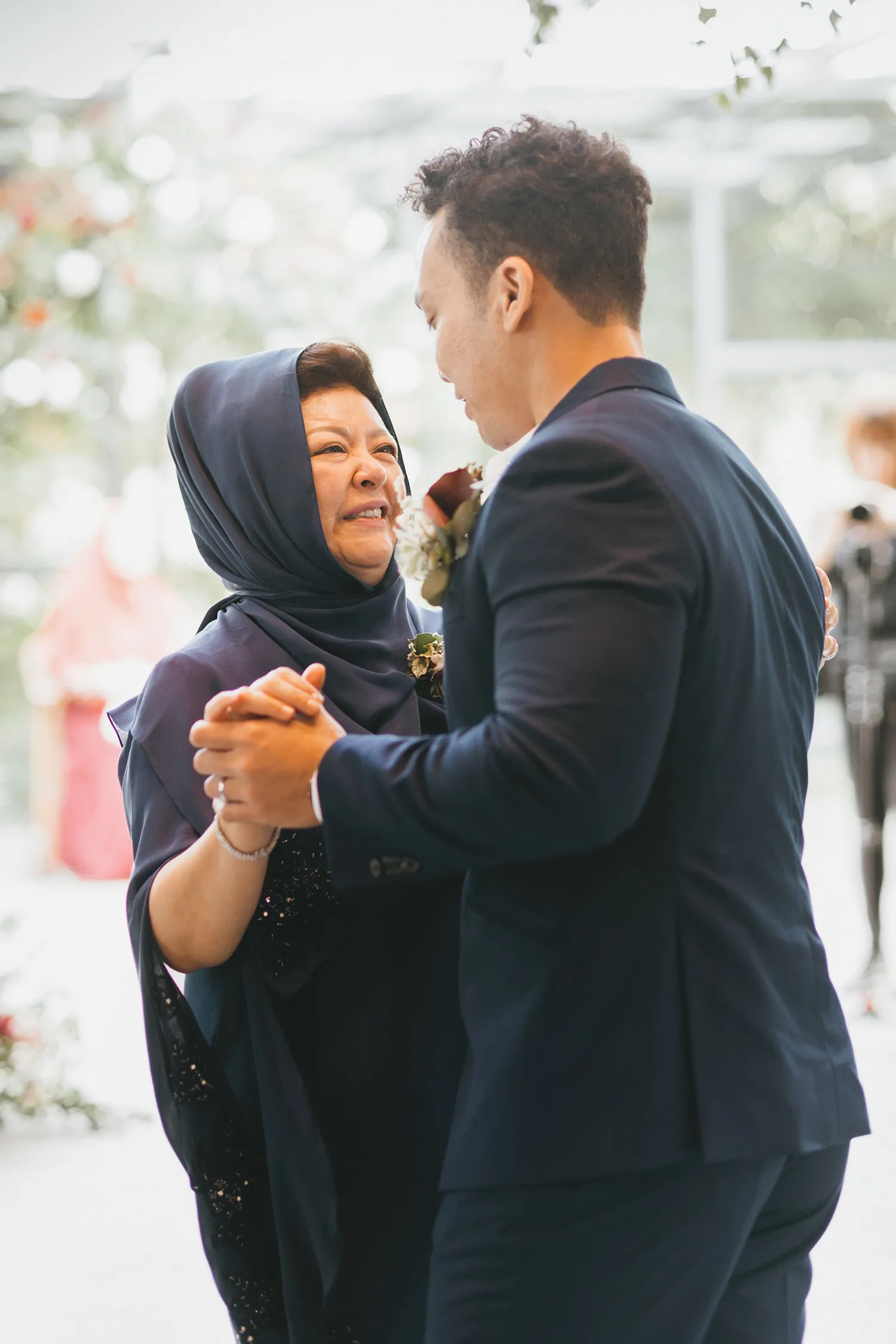 Joshua Koh Photography. theweddingnotebook.com