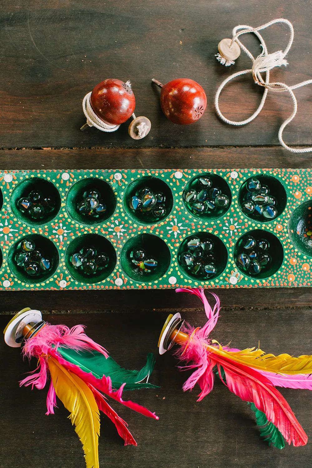 Photo by Munkeat Photography. theweddingnotebook.com