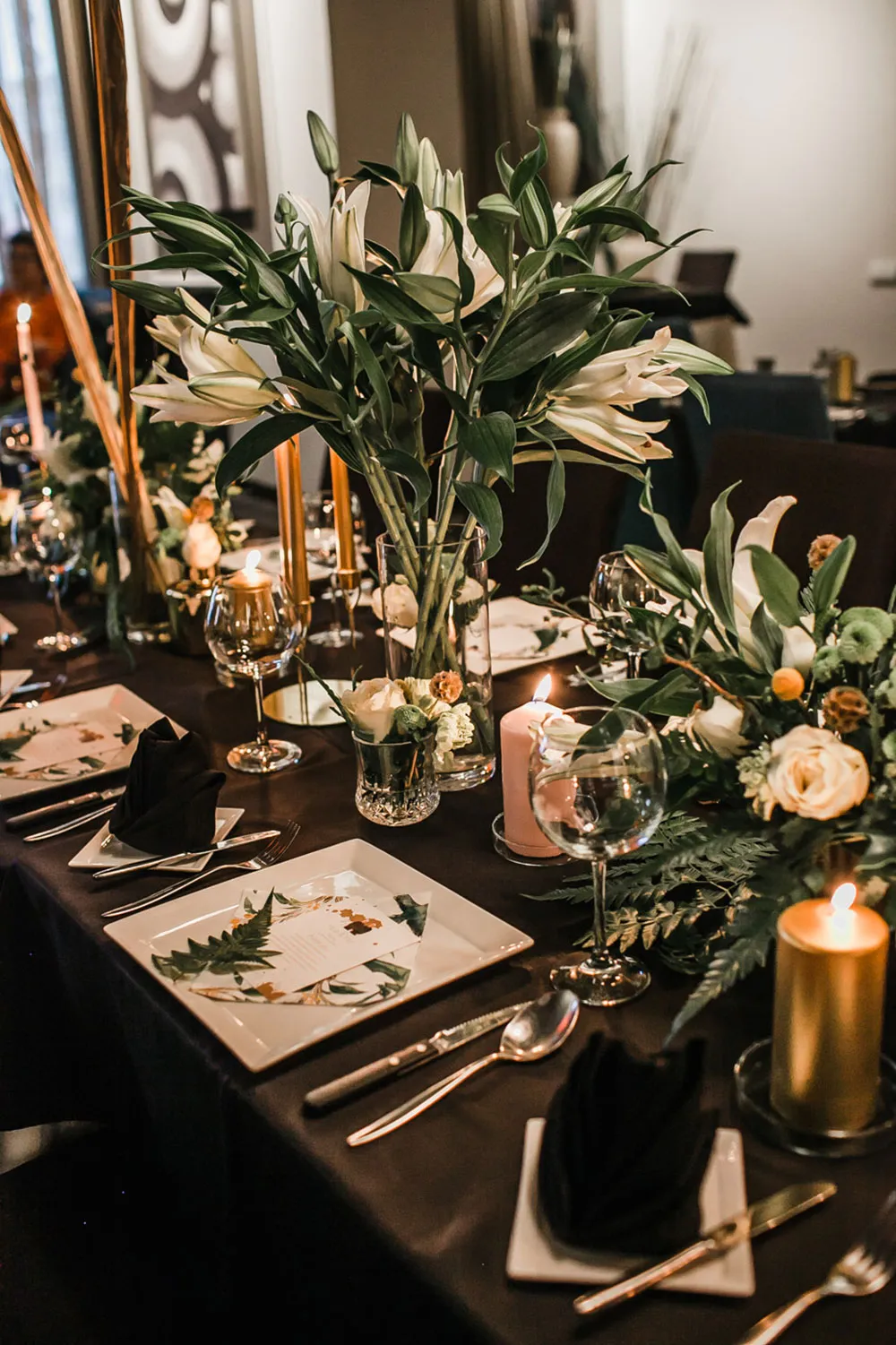 Photo by Yong Hao Visual Moments. theweddingnotebook.com