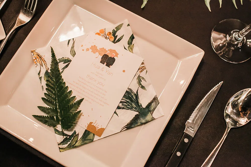 Photo by Yong Hao Visual Moments. theweddingnotebook.com