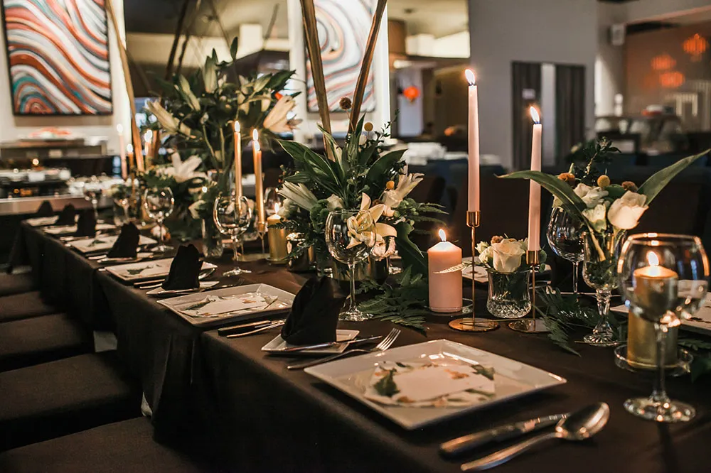 Photo by Yong Hao Visual Moments. theweddingnotebook.com