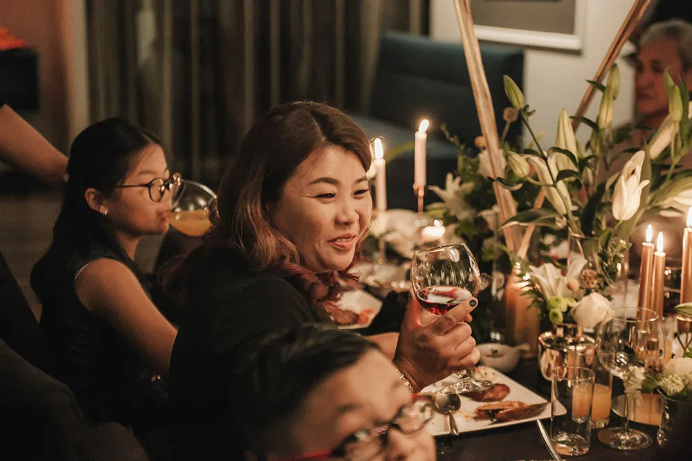 Photo by Yong Hao Visual Moments. theweddingnotebook.com