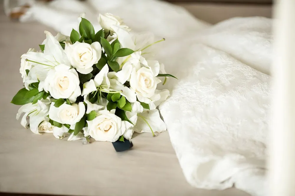 Photo by Iwan Photography. theweddingnotebook.com