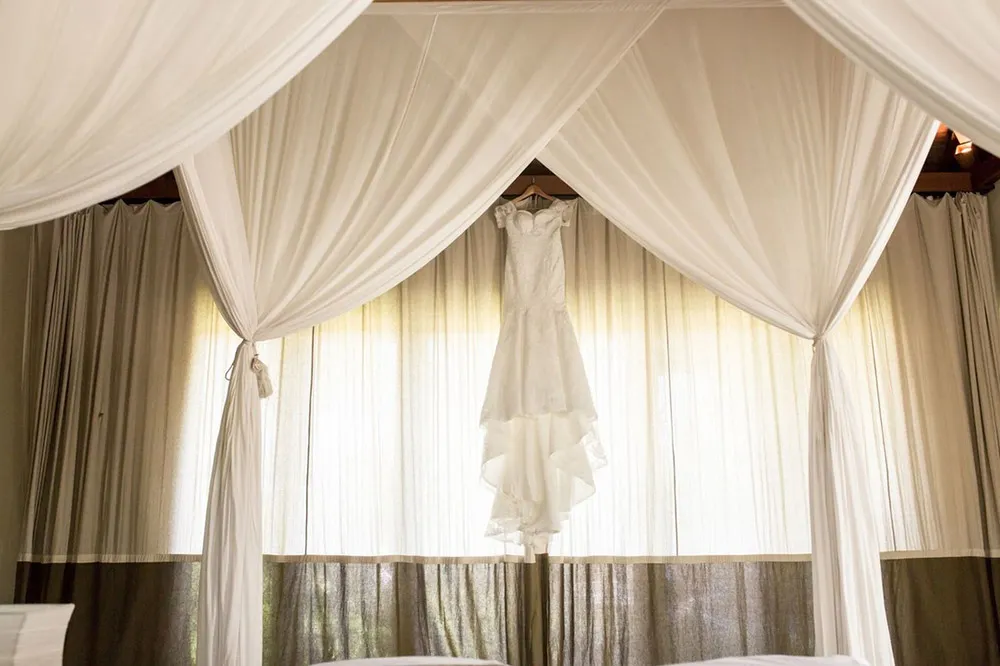 Photo by Iwan Photography. theweddingnotebook.com