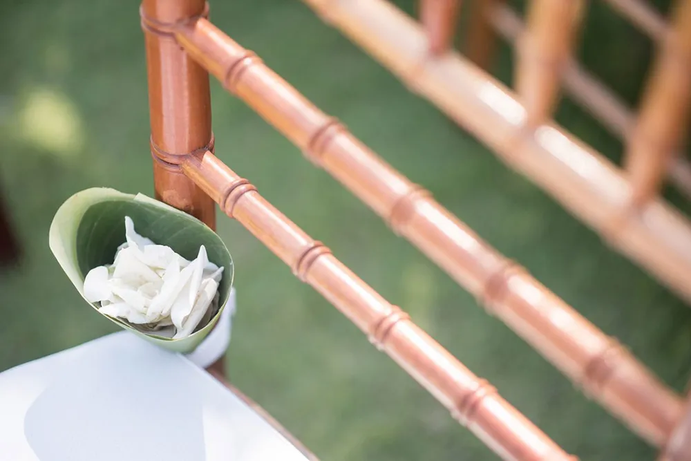 Photo by Iwan Photography. theweddingnotebook.com