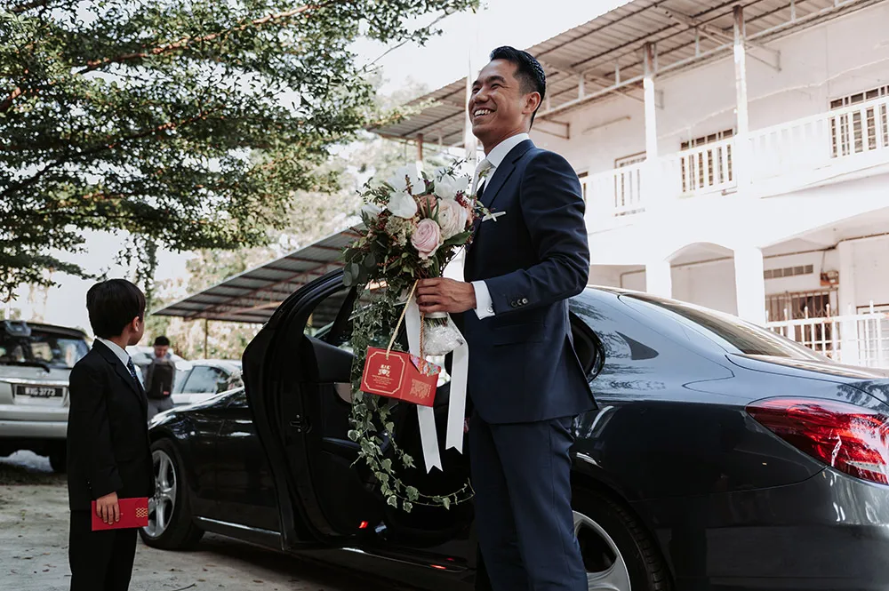 Photo by Chester Kher Creations. theweddingnotebook.com