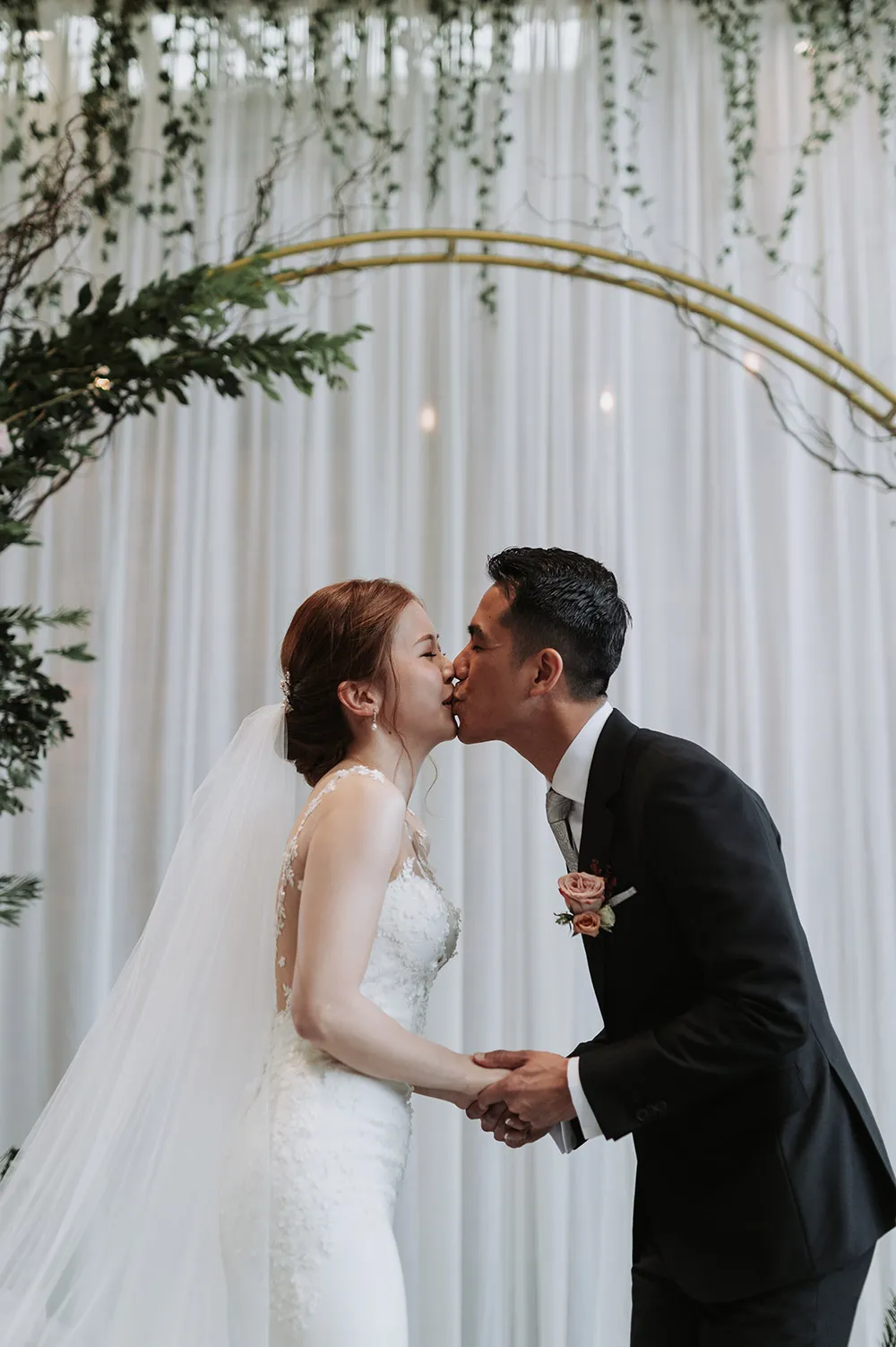 Photo by Chester Kher Creations. theweddingnotebook.com