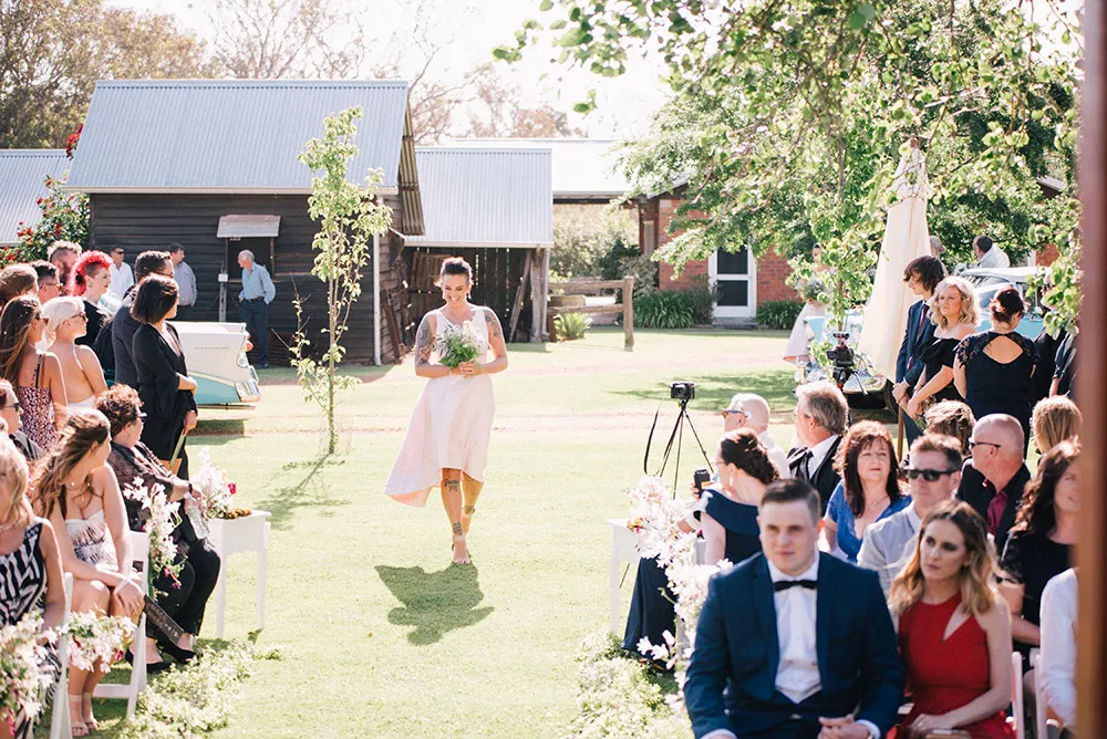 Photo by Ben Yew Photography. theweddingnotebook.com