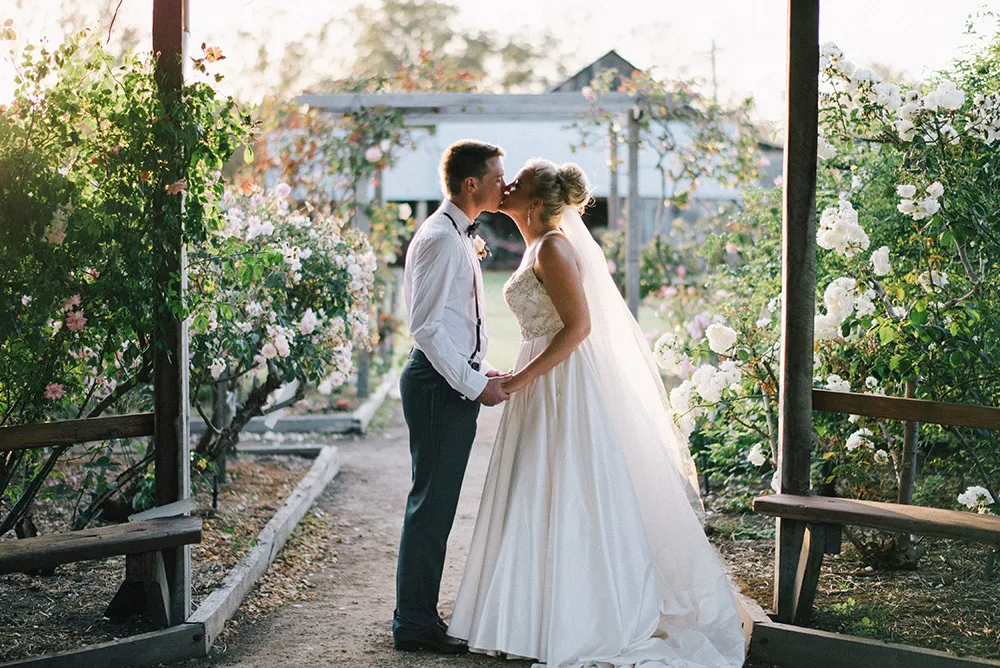 Photo by Ben Yew Photography. theweddingnotebook.com
