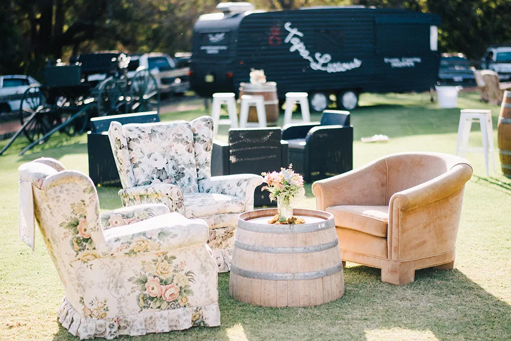 Photo by Ben Yew Photography. theweddingnotebook.com