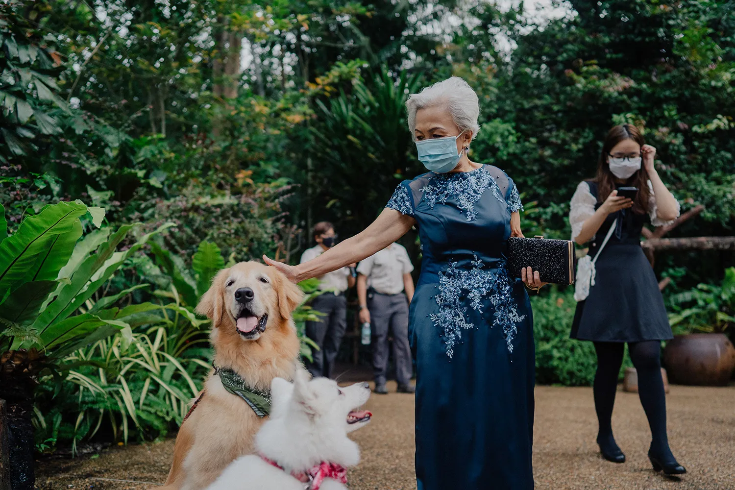 Leslie Photography. theweddingnotebook.com