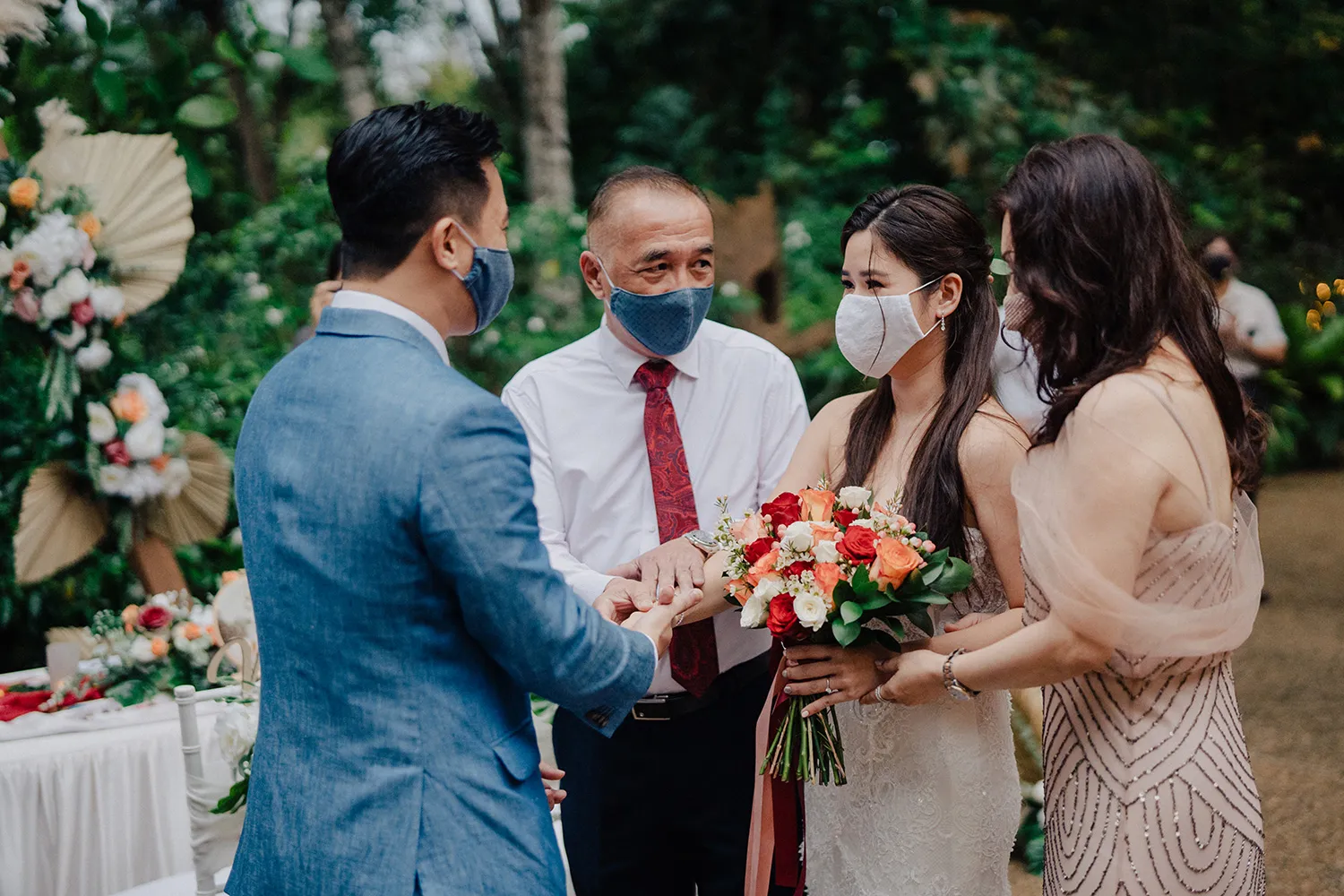 Leslie Photography. theweddingnotebook.com